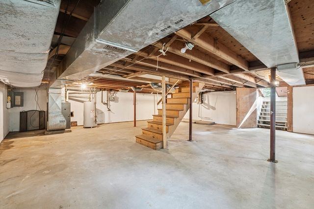 8 Captain's Lane, Mattapoisett, MA 02739