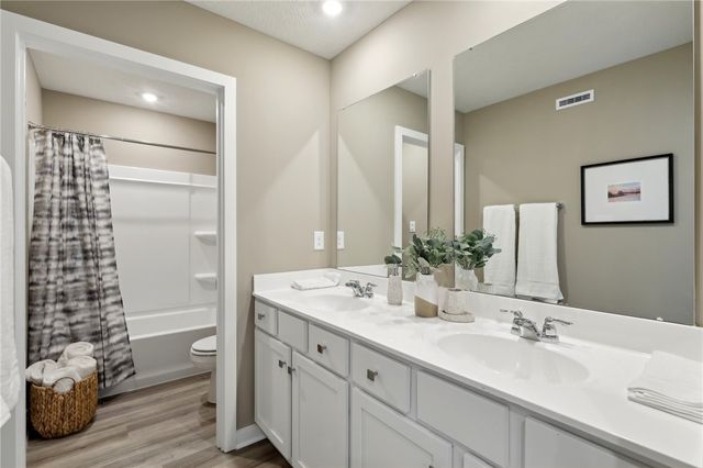 119 Matthews Drive, Jefferson Hills, PA 15332