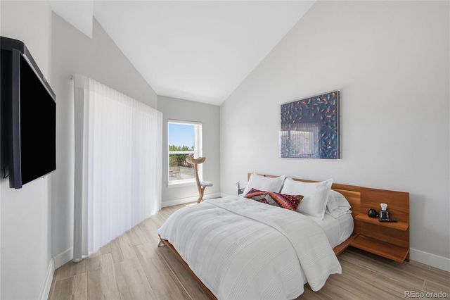 1000 E 1st Avenue 404, Denver, CO 80218