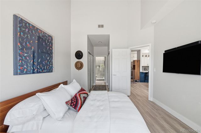 1000 E 1st Avenue 404, Denver, CO 80218