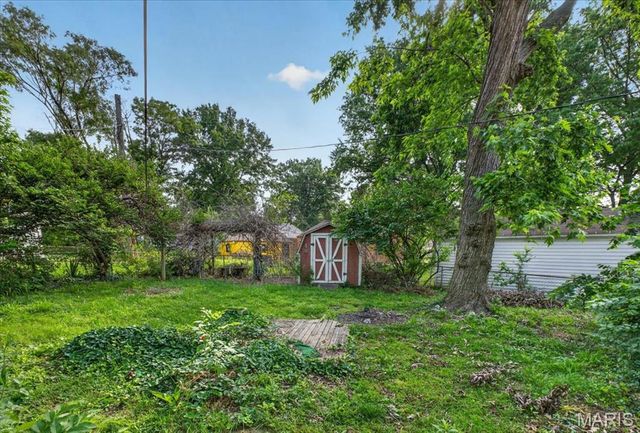 7407 Balfour Drive, Hanley Hills, MO 63133