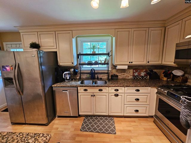 625 Challedon Drive, Columbia, SC 29212