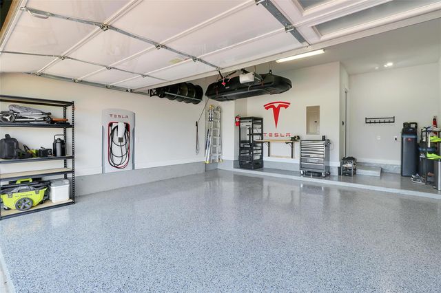 702 Tomichi TRL, Austin, TX 78738