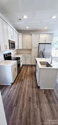 3915 Ironwood Street, Charlotte, NC 28206