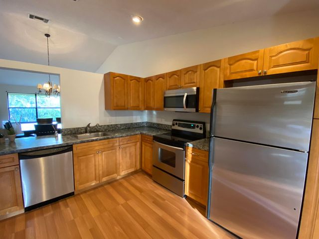 12999 Odessa Trail 16, Wellington, FL 33414