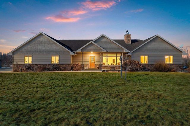 N8481 TOWN HALL ROAD, Black Creek, WI 54106
