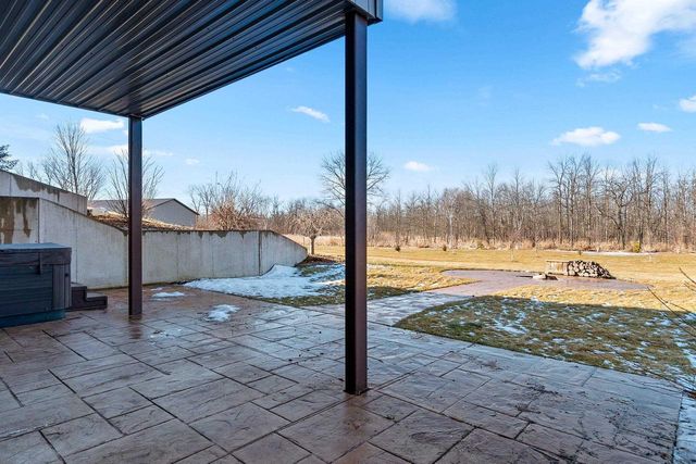 N8481 TOWN HALL ROAD, Black Creek, WI 54106
