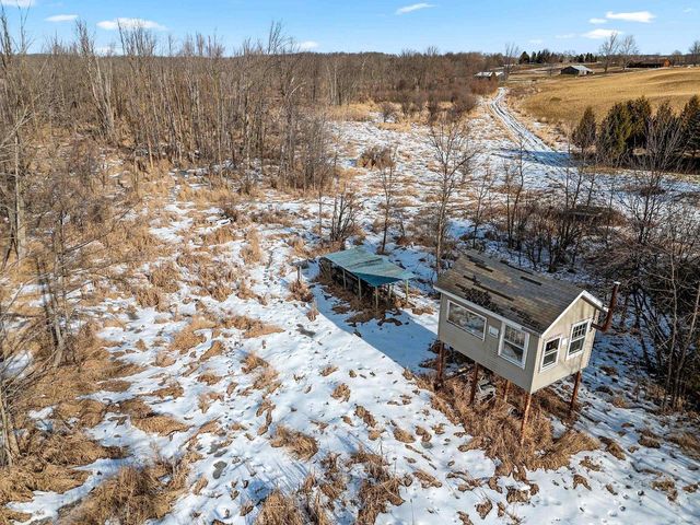 N8481 TOWN HALL ROAD, Black Creek, WI 54106
