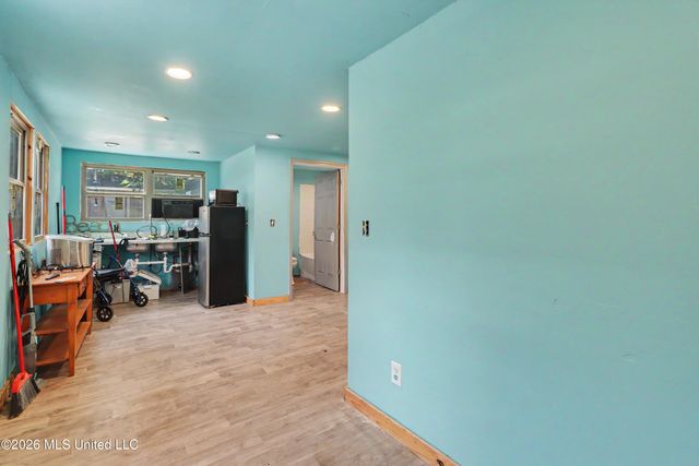 20 Woodglen Drive, Gulfport, MS 39507