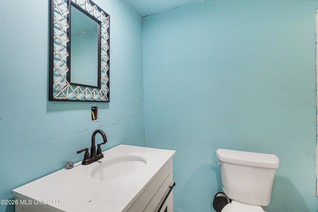 20 Woodglen Drive, Gulfport, MS 39507