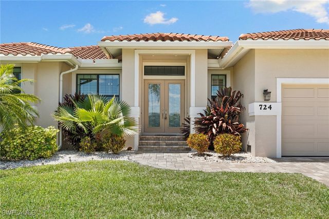 724 Seagrape DR, Marco Island, FL 34145