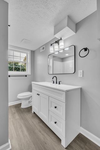 748 Bontemps Dr, Nashville, TN 37207