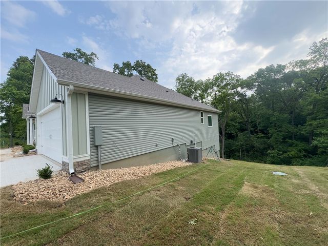 49 Dirleton Drive, Bella Vista, AR 72715