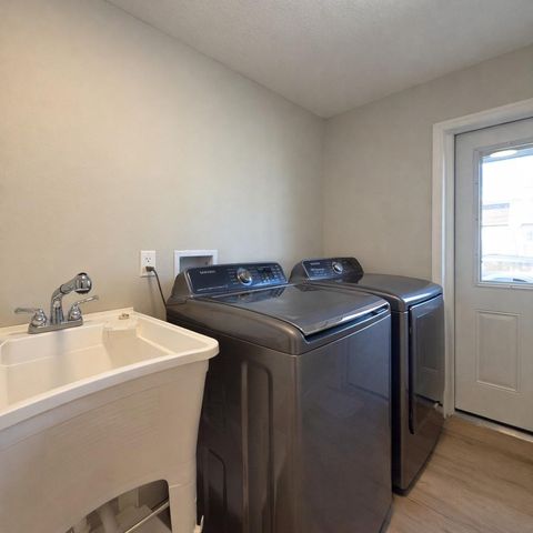 858 ERROL PARKWAY, Apopka, FL 32712