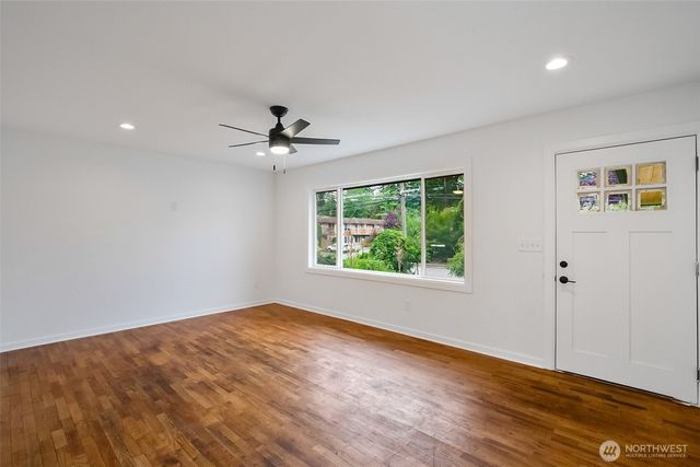 20213 60th Avenue W, Lynnwood, WA 98360
