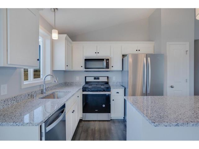 810 Fox River Road, Somerset, WI 54025