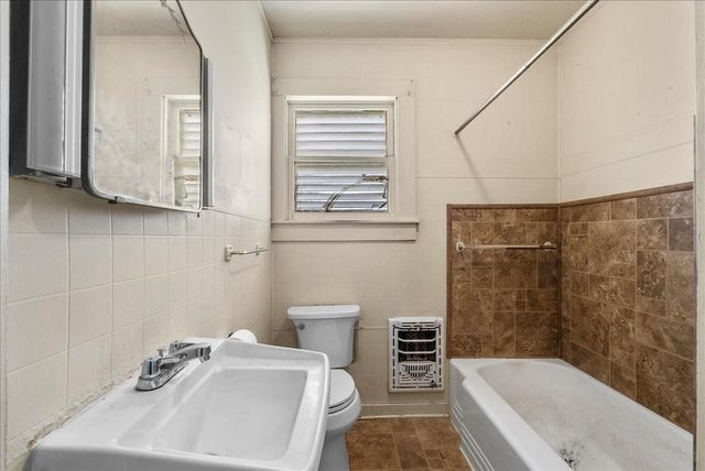 11703 Fm 1764, Santa Fe, TX 77510