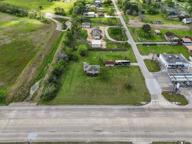 11703 Fm 1764, Santa Fe, TX 77510