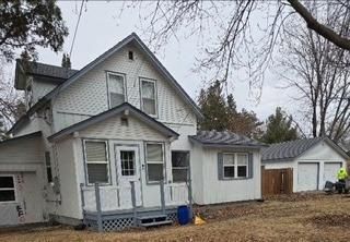667 1st Avenue NW, Forest Lake, MN 55025
