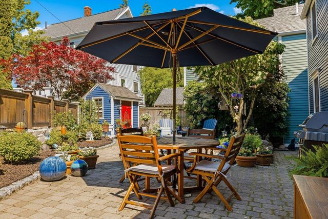 395 Pleasant Street, Portsmouth, NH 03801