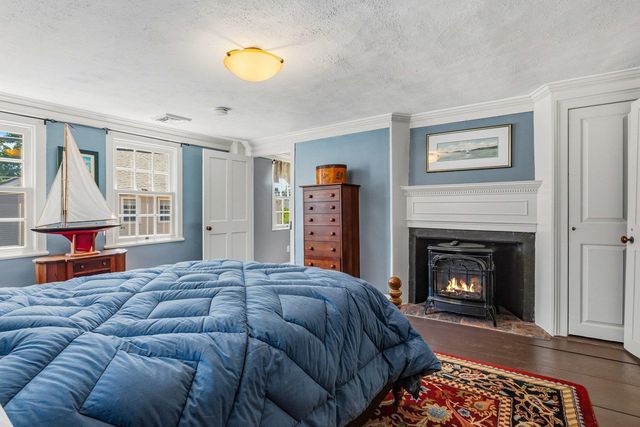395 Pleasant Street, Portsmouth, NH 03801