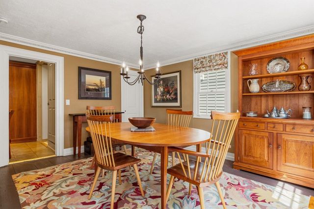 395 Pleasant Street, Portsmouth, NH 03801
