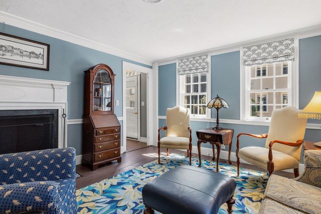 395 Pleasant Street, Portsmouth, NH 03801
