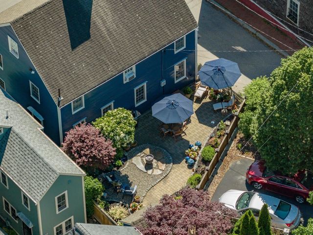 395 Pleasant Street, Portsmouth, NH 03801