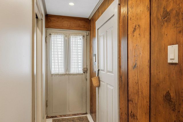 395 Pleasant Street, Portsmouth, NH 03801