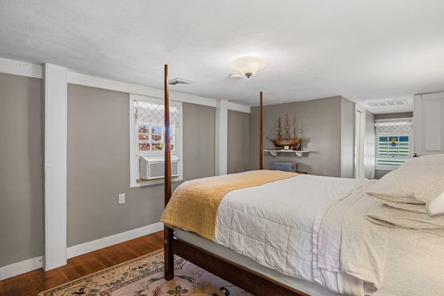 395 Pleasant Street, Portsmouth, NH 03801