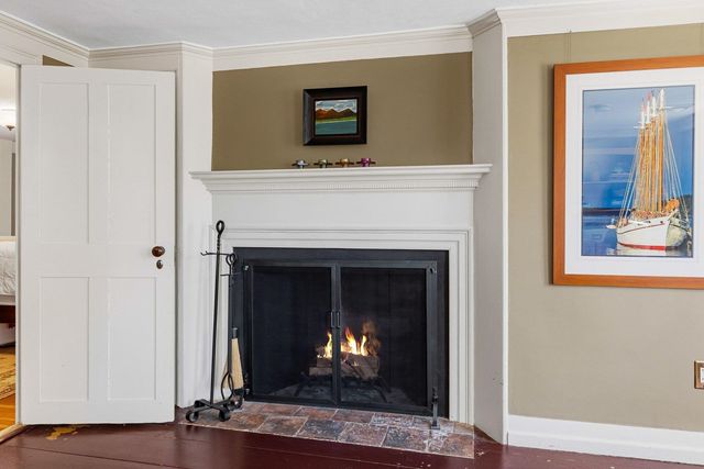 395 Pleasant Street, Portsmouth, NH 03801