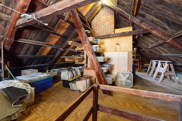 395 Pleasant Street, Portsmouth, NH 03801