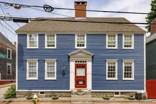 395 Pleasant Street, Portsmouth, NH 03801