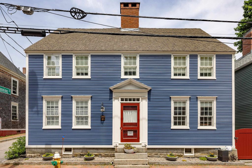 395 Pleasant Street, Portsmouth, NH 03801