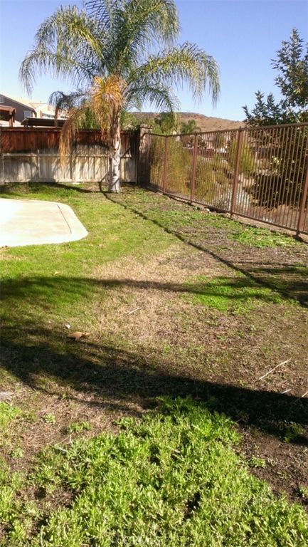 45045 Bronze Star, Lake Elsinore, CA 92532 — photo 2