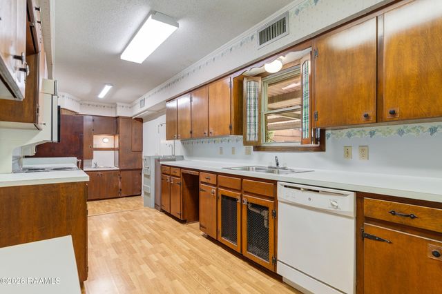 358 Marie Street, Sunset, LA 70584