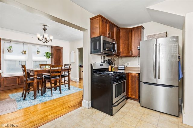 1629 Winton Avenue, Lakewood, OH 44107