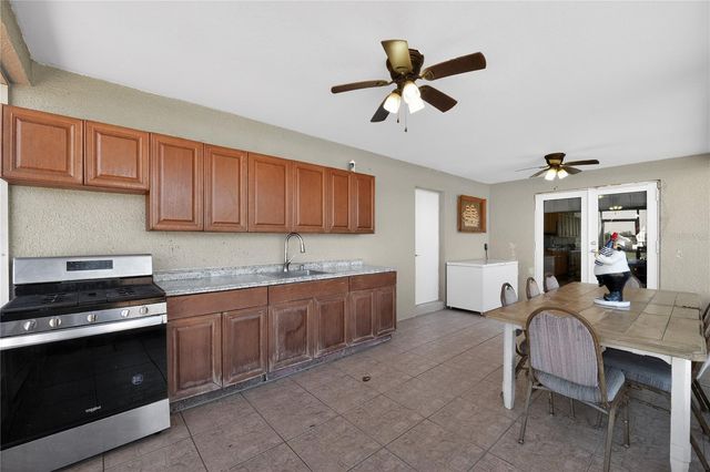 541 ADRIEL AVENUE, Winter Haven, FL 33880