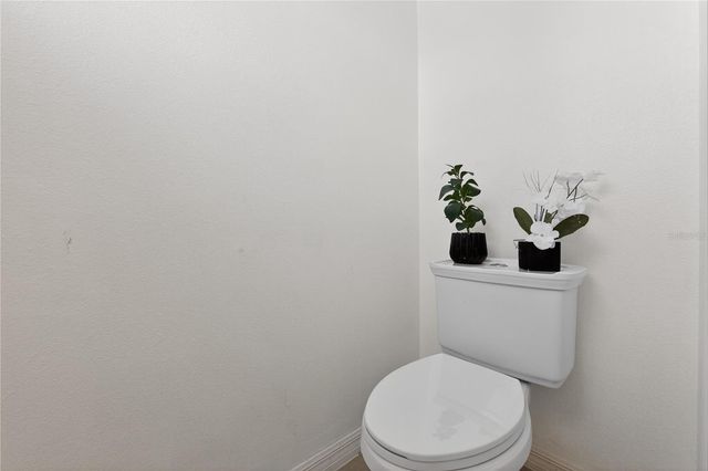 541 ADRIEL AVENUE, Winter Haven, FL 33880