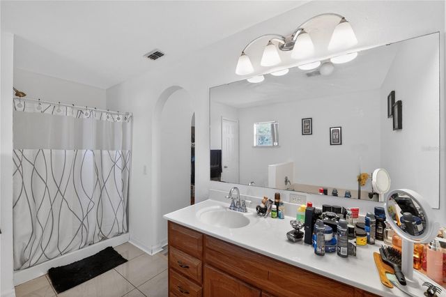 541 ADRIEL AVENUE, Winter Haven, FL 33880