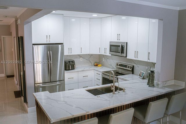 13235 SW 143rd Ter 13235, Miami, FL 33186