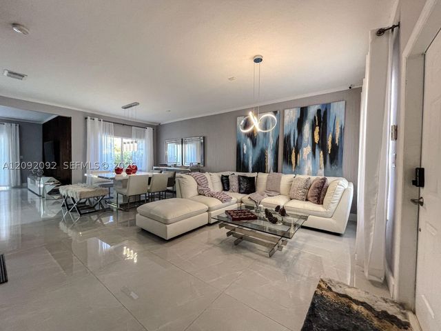 13235 SW 143rd Ter 13235, Miami, FL 33186