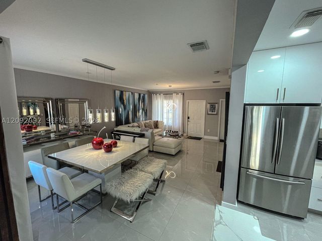 13235 SW 143rd Ter 13235, Miami, FL 33186
