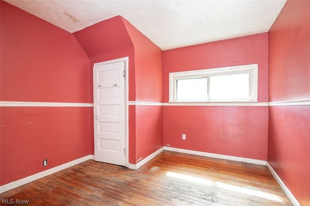 4507 Bridgeview Avenue, Newburgh Heights, OH 44105