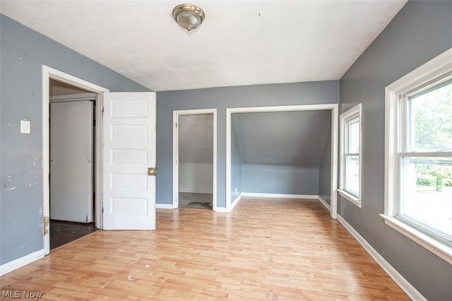 4507 Bridgeview Avenue, Newburgh Heights, OH 44105