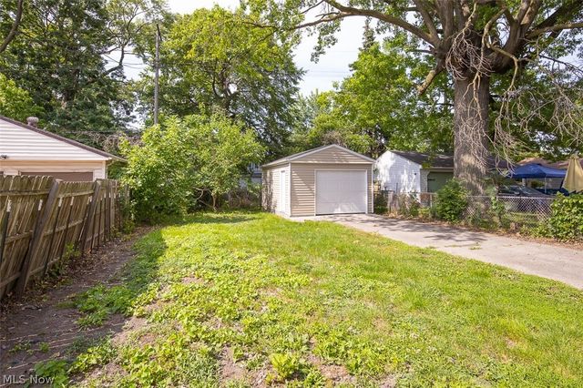 4507 Bridgeview Avenue, Newburgh Heights, OH 44105