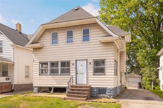 4507 Bridgeview Avenue, Newburgh Heights, OH 44105