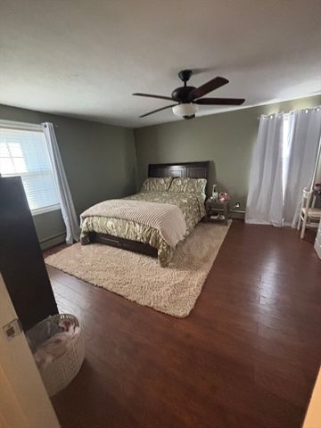 52 Stonybrook Dr, Southbridge, MA 01550