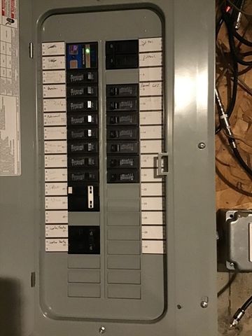 52 Stonybrook Dr, Southbridge, MA 01550