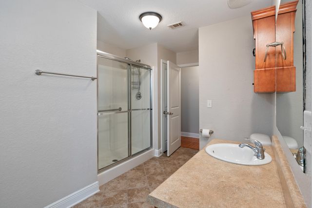 138 Leonine Hollow, Crestview, FL 32536